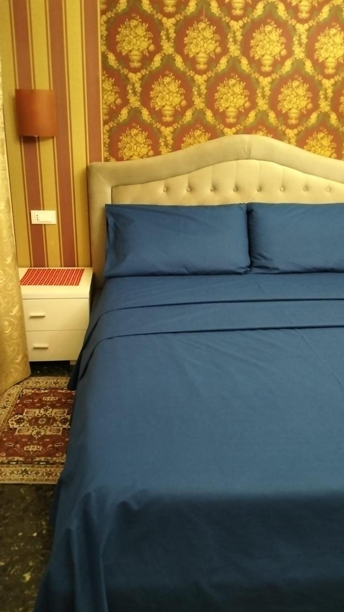 La Casa Di Sonia Hotel Savona Buitenkant foto