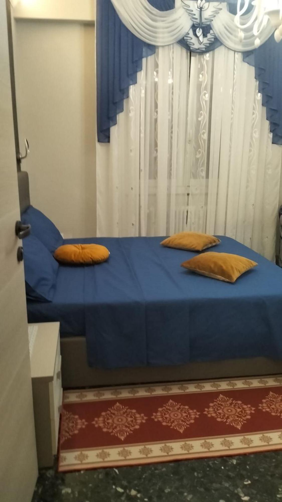 La Casa Di Sonia Hotel Savona Buitenkant foto