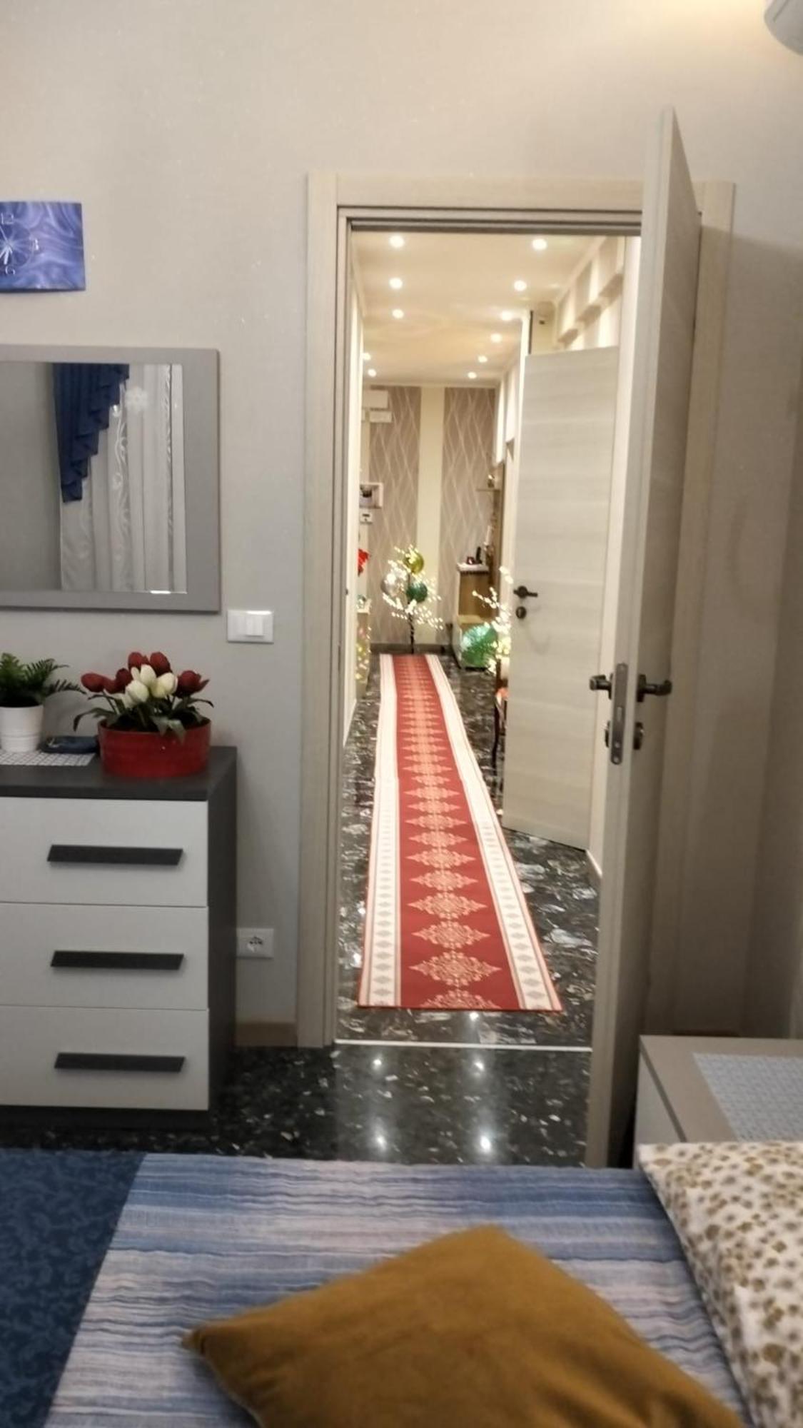 La Casa Di Sonia Hotel Savona Buitenkant foto